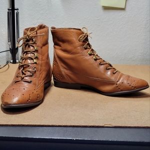 Vintage Tan Leather Lace-up Booties